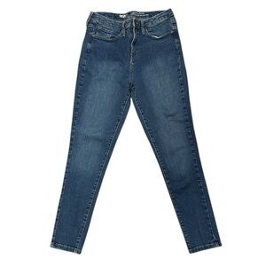 CLOSET CLEAR OUT - Mossimo high rise skinny jeans - size 8 R